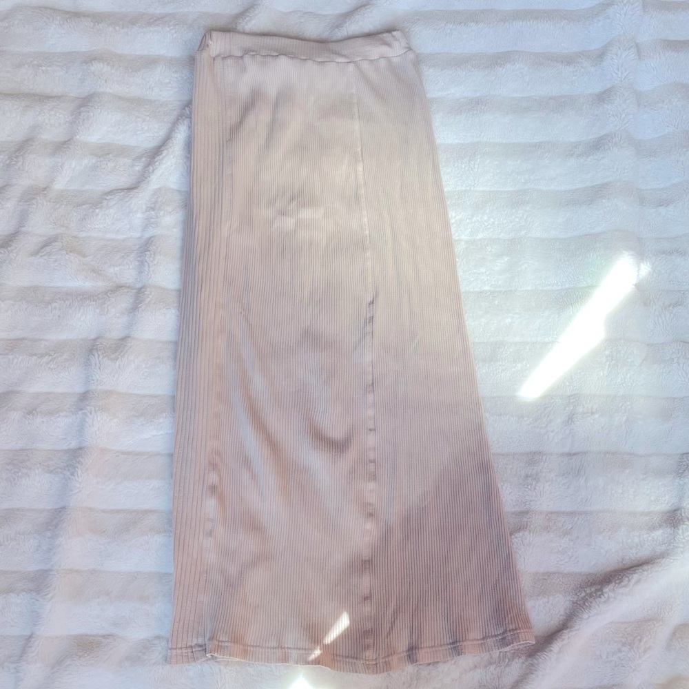 Maxi Fitted Ribbed Cream Skirt